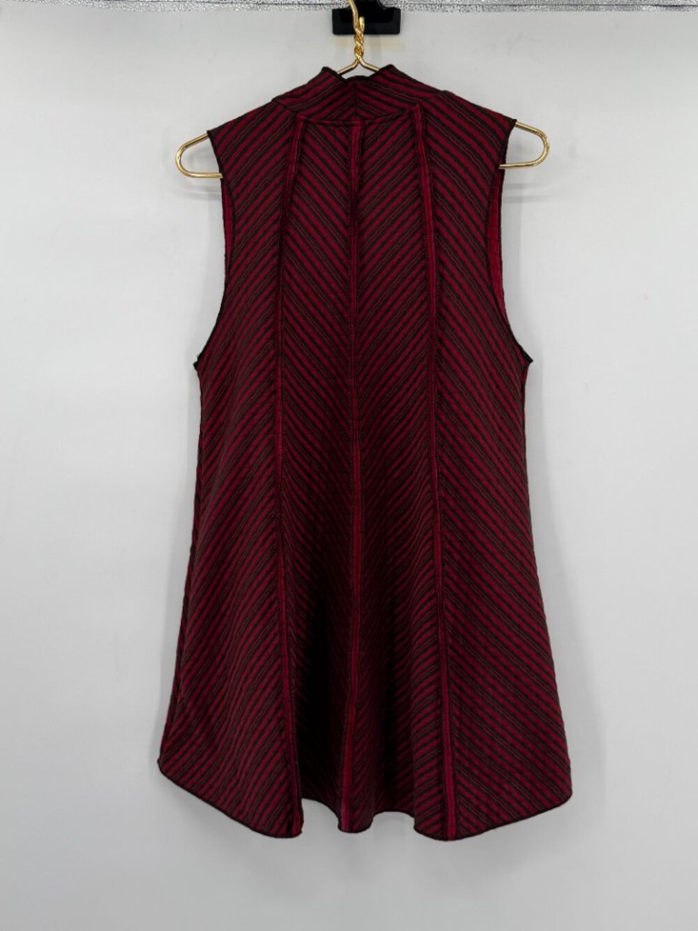 Habitat Red Black Striped Artsy Swing Vest Jacket Pockets Size Small - Picture 6 of 12